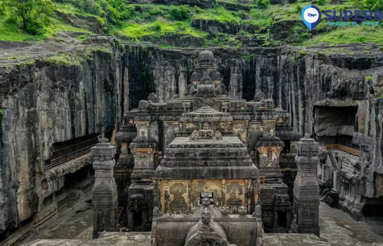 Ajanta and Ellora Caves, Aurangadbad